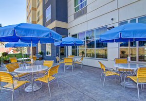 Hotels Near Kamloops Airport Hotels Near Kamloops Airport