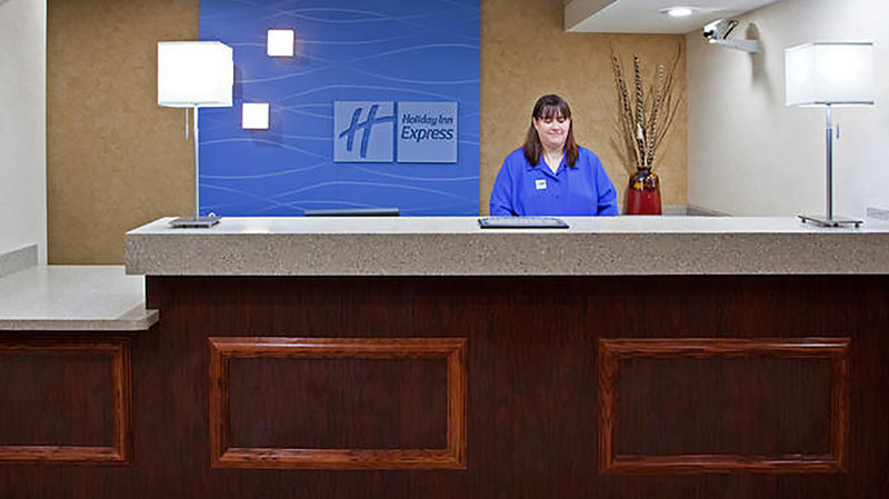 Holiday Inn Express WILMINGTON - Wilmington, OH