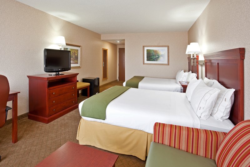 Holiday Inn Express WILMINGTON - Wilmington, OH