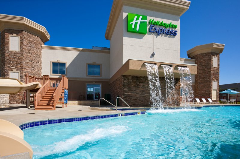 Holiday Inn Express Wisconsin Dells - Baraboo, WI