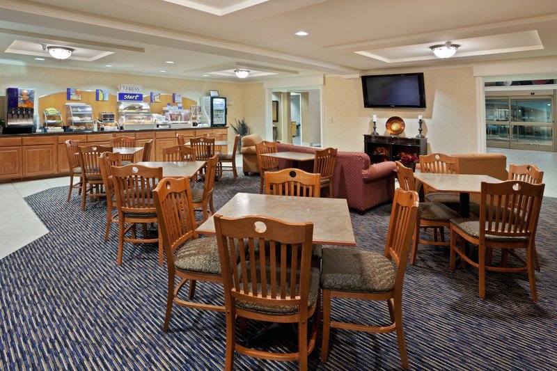 Holiday Inn Express YAKIMA - Toppenish, WA