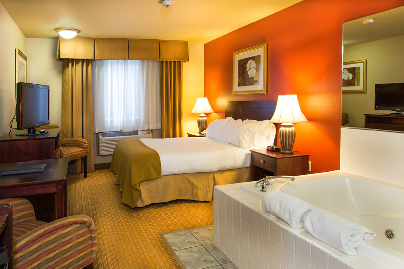 Holiday Inn Express Wisconsin Dells - Baraboo, WI