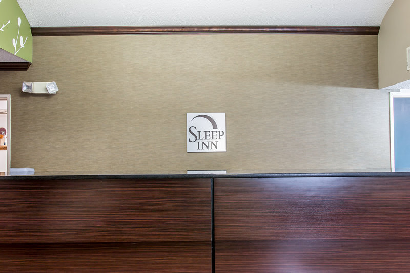 Sleep Inn - Flat Rock, MI