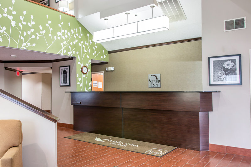 Sleep Inn - Flat Rock, MI