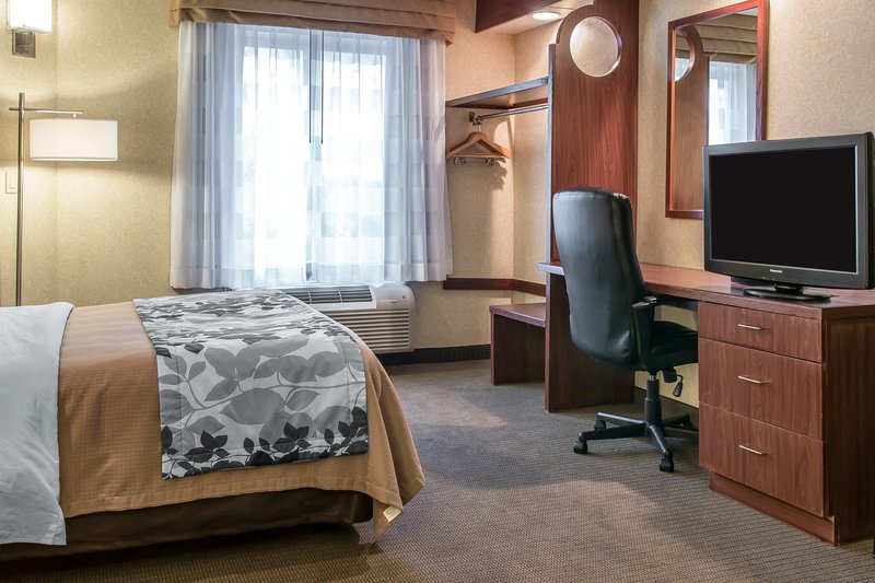 Sleep Inn - Flat Rock, MI