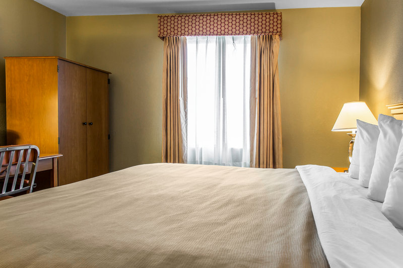 Quality Inn - Milford, MA