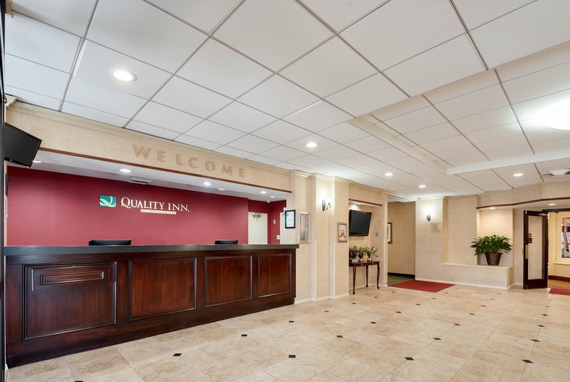 Hampton Inn Baltimore - Windsor Mill, MD