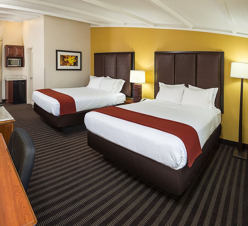 Holiday Inn Express SPRINGFIELD - Springfield, VT
