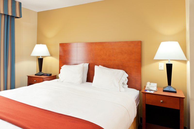 Holiday Inn Express & Suites BIRMINGHAM NE - TRUSSVILLE - Trussville, AL
