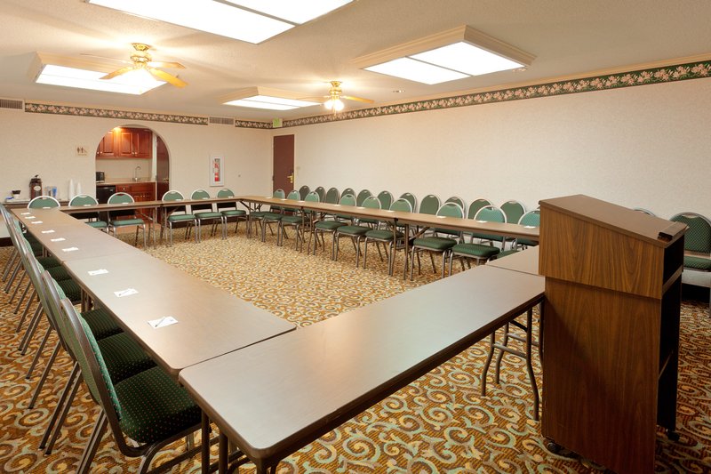 Holiday Inn Express & Suites BIRMINGHAM NE - TRUSSVILLE - Trussville, AL