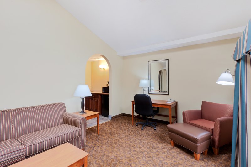 Holiday Inn Express & Suites BIRMINGHAM NE - TRUSSVILLE - Trussville, AL