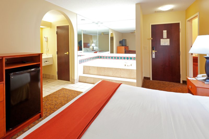 Holiday Inn Express & Suites BIRMINGHAM NE - TRUSSVILLE - Trussville, AL