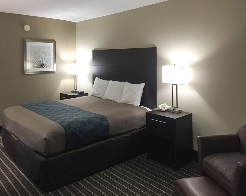 Econo Lodge - Defuniak Springs, FL