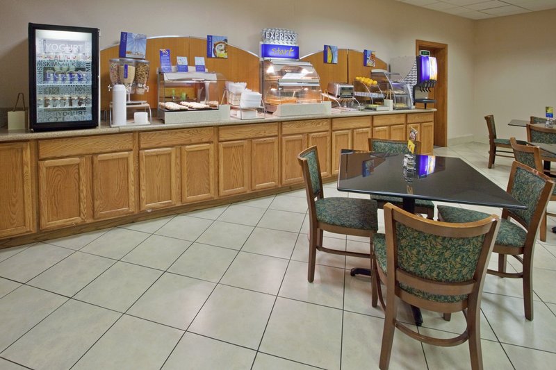 Holiday Inn Express JACKSONVILLE - Jacksonville, NC