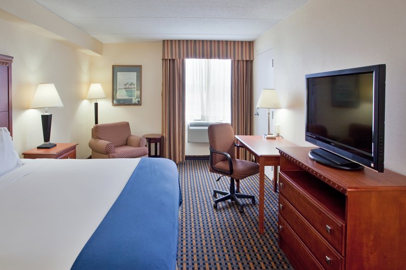 Holiday Inn Express JACKSONVILLE - Jacksonville, NC