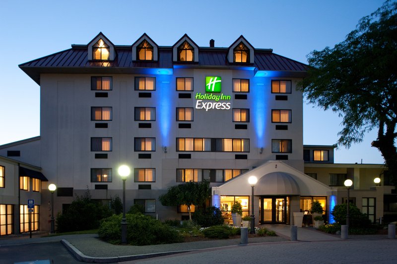 Holiday Inn Express BOSTON-WALTHAM - New Town, MA