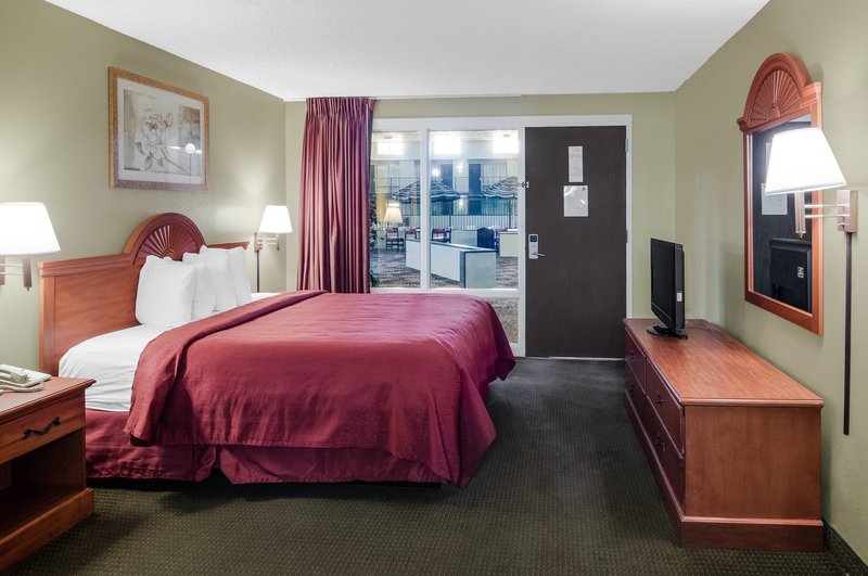 Quality Inn & Suites - Odessa, TX