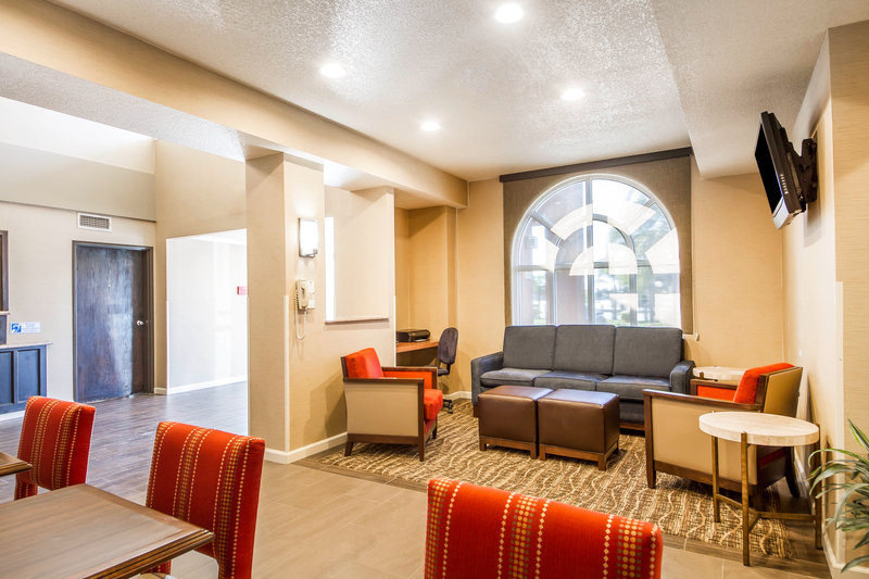 Comfort Inn - Lathrop, CA