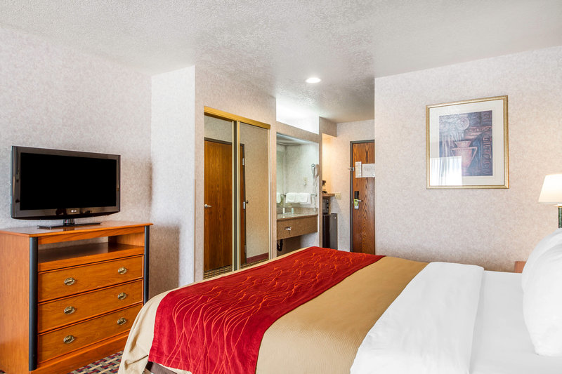 Comfort Inn - Lathrop, CA