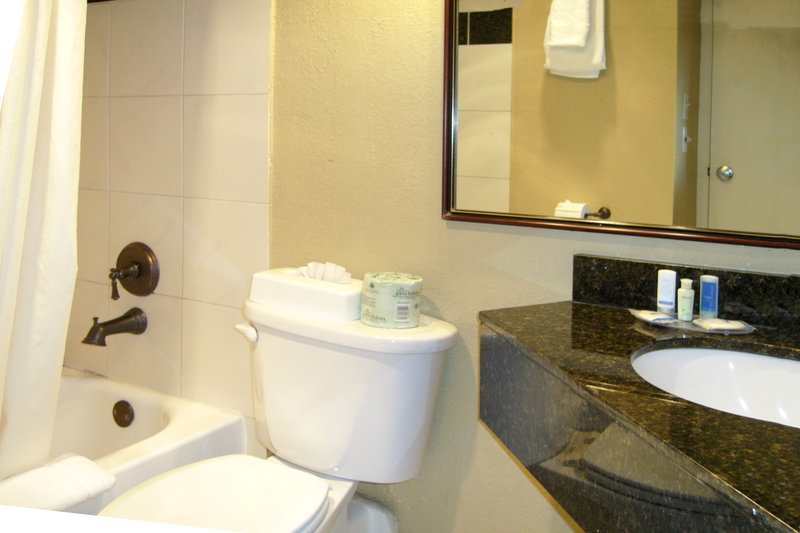 Rodeway Inn - Rawlins, WY
