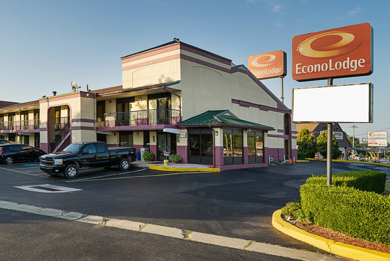 Econo Lodge - New Castle, DE