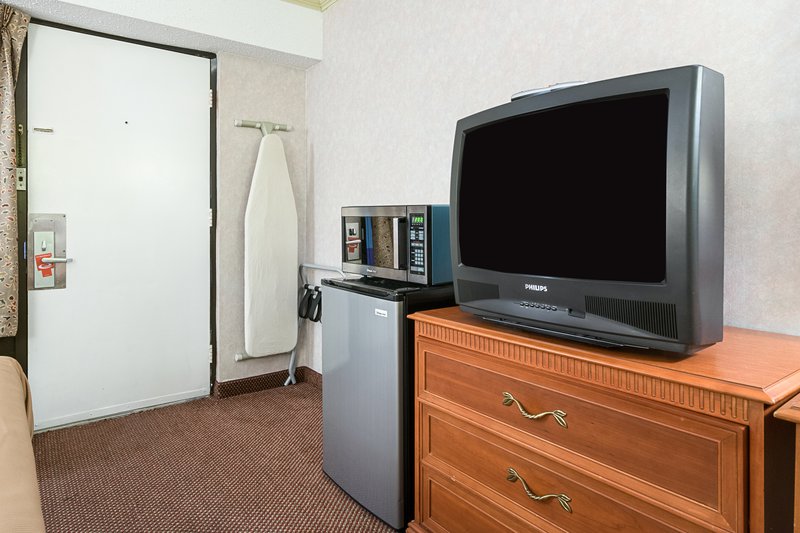 Econo Lodge - New Castle, DE
