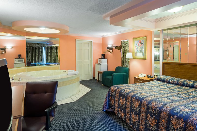 Econo Lodge - New Castle, DE