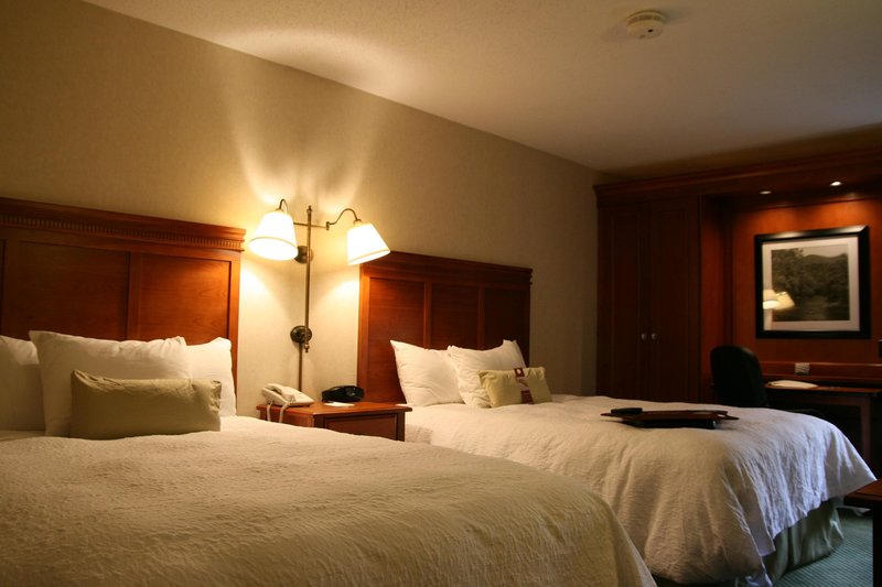Hampton Inn Charlottesville - Charlottesville, VA
