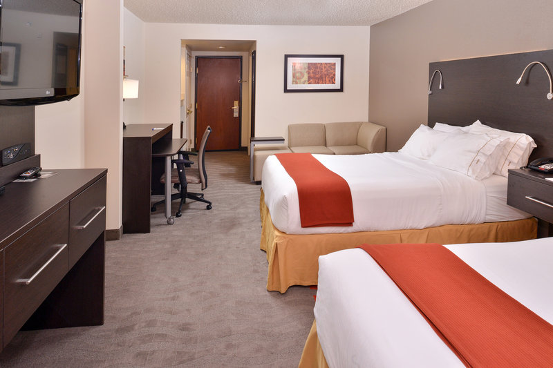 Holiday Inn Express PORTLAND WEST/HILLSBORO - Hillsboro, OR