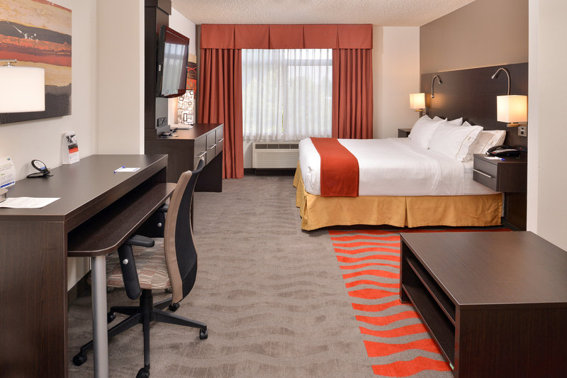 Holiday Inn Express PORTLAND WEST/HILLSBORO - Hillsboro, OR