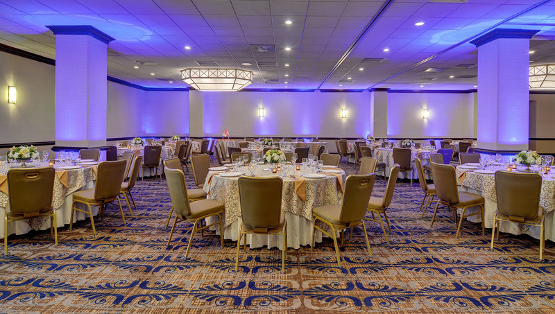 Holiday Inn NATIONAL AIRPORT/CRYSTAL CITY - Arlington, VA