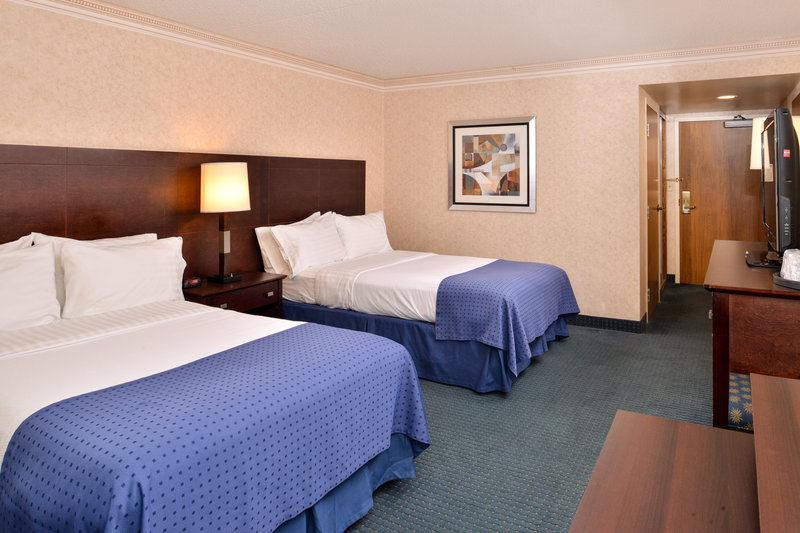 Holiday Inn LA MIRADA - La Habra, CA