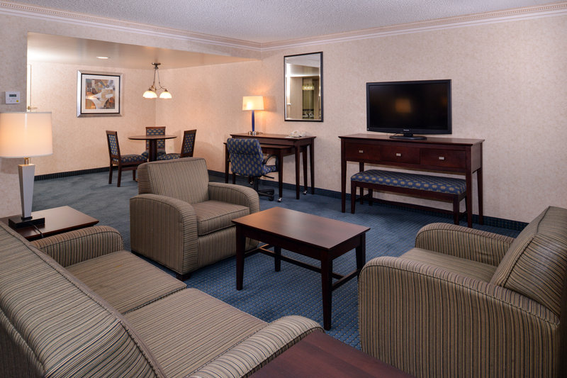Holiday Inn LA MIRADA - La Habra, CA