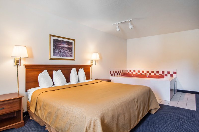 Quality Inn - Cottage Grove, OR