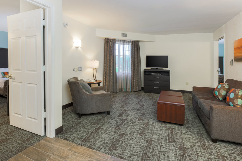 Staybridge Suites PHILADELPHIA-MT. LAUREL - Mount Laurel, NJ