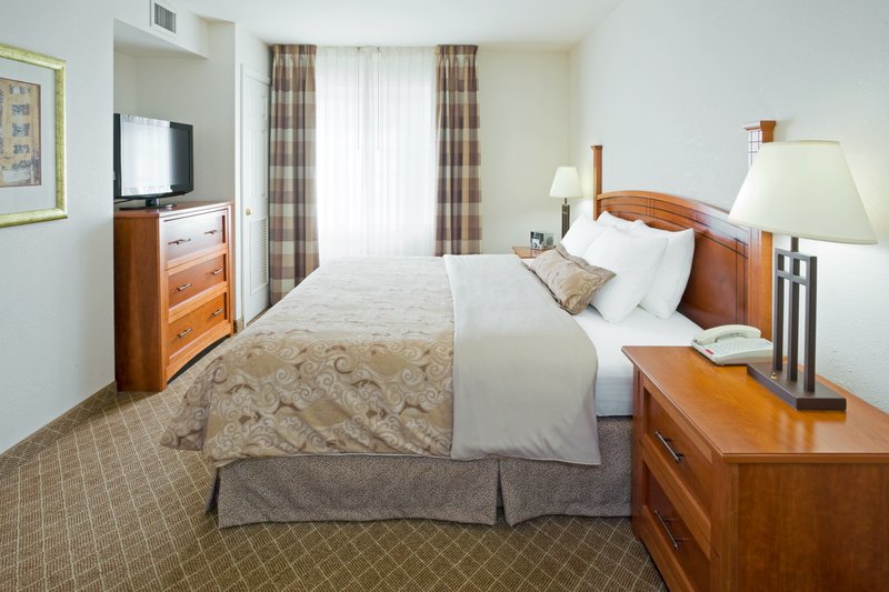 Staybridge Suites PHILADELPHIA-MT. LAUREL - Mount Laurel, NJ