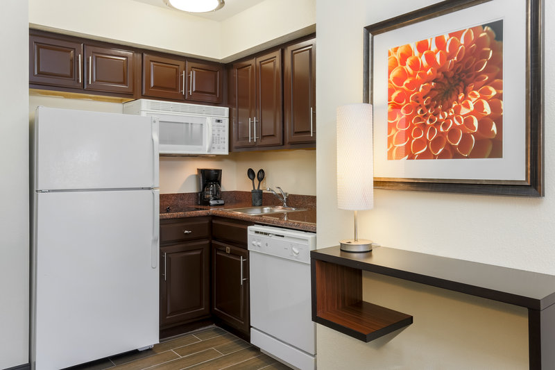 Staybridge Suites PHILADELPHIA-MT. LAUREL - Mount Laurel, NJ