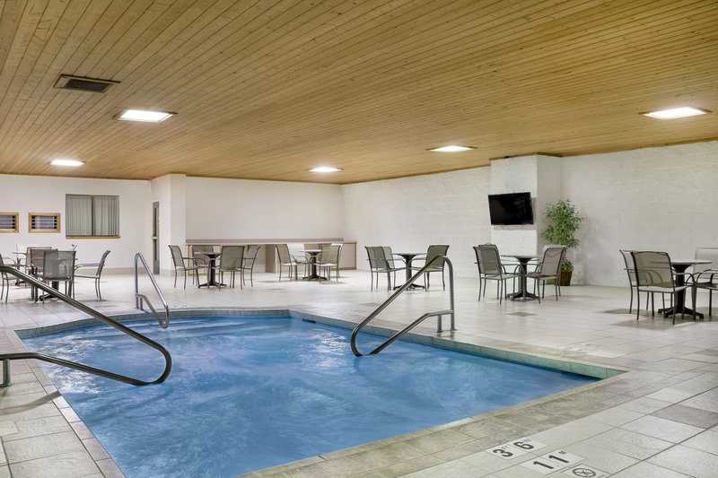 Comfort Inn - Bismarck, ND