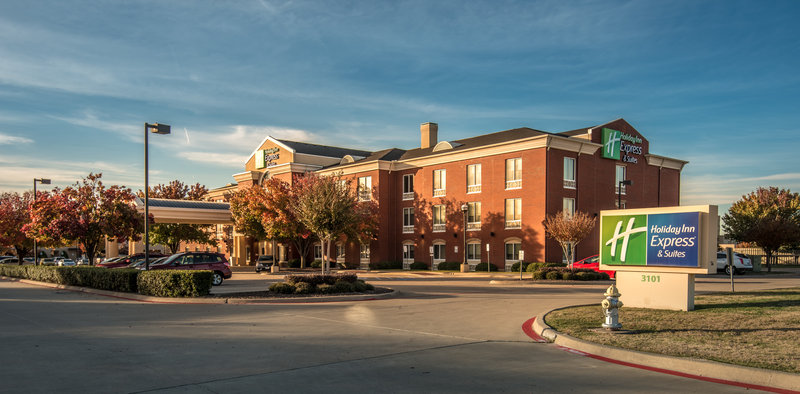 Holiday Inn Express & Suites DALLAS-NORTH TOLLWAY (N PLANO) - Richardson, TX