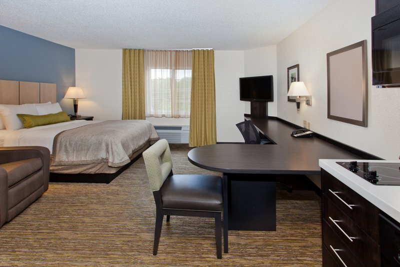 Candlewood Suites-Knoxville - Seymour, TN