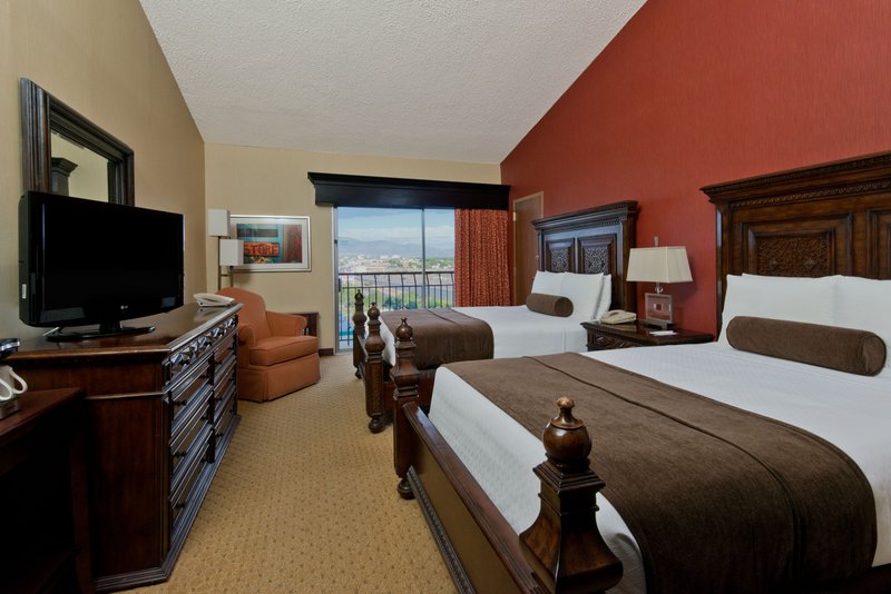 Crowne Plaza-Albuquerque - Albuquerque, NM