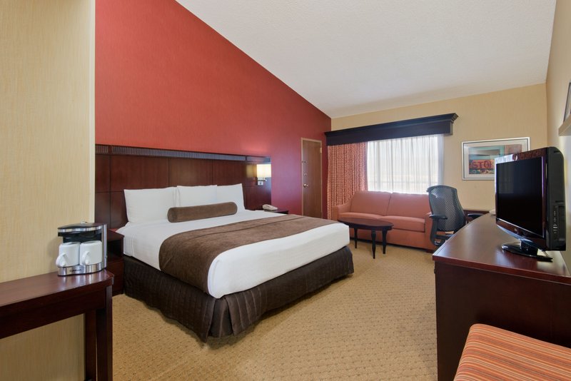 Crowne Plaza-Albuquerque - Albuquerque, NM