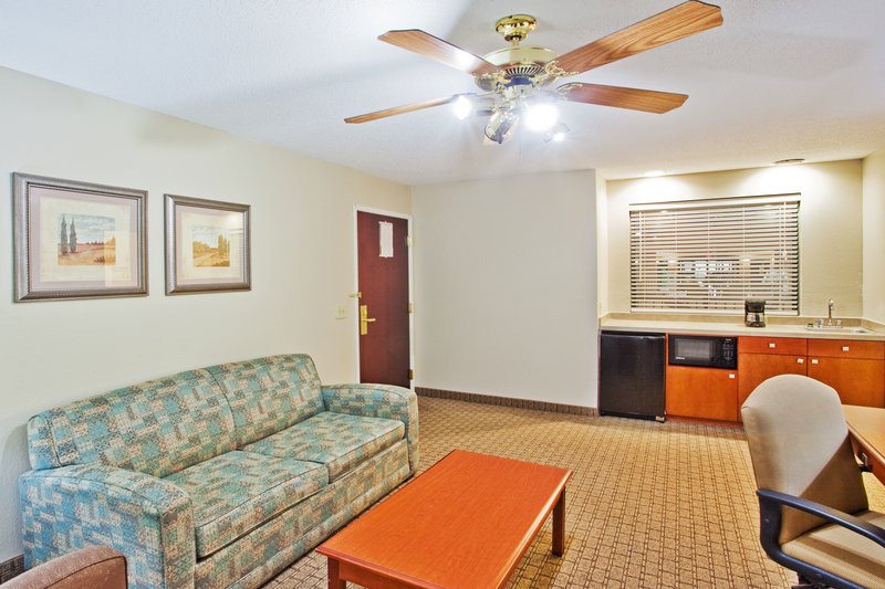 Holiday Inn Express & Suites COVINGTON - Covington, GA