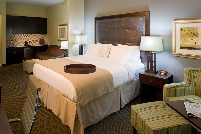 Holiday Inn Express & Suites WAYCROSS - Waycross, GA
