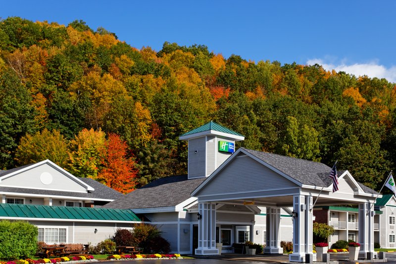 Holiday Inn Express SPRINGFIELD - Springfield, VT