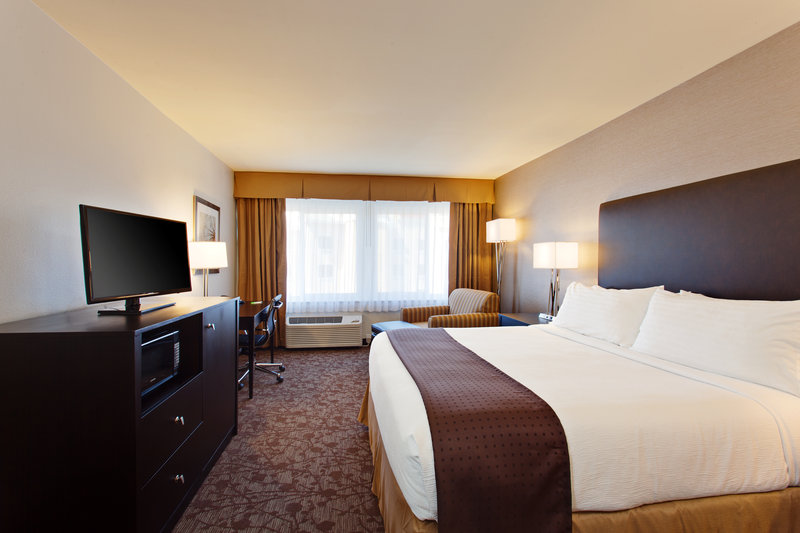 Holiday Inn - West Covina, CA