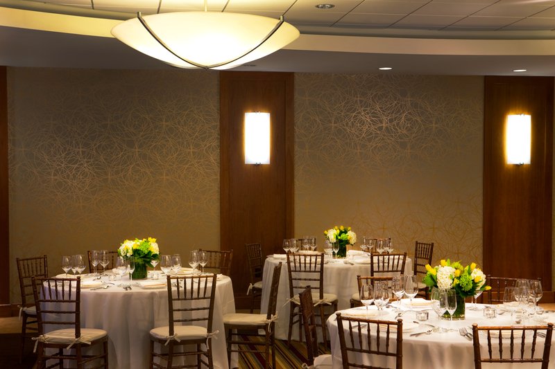 Crowne Plaza-Boston-Newton - Newton, MA