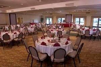 Monarch Hotel & Conference Center Portland Southeast - Clackamas, OR