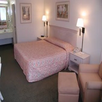 The Beachwalk Hotel & Condominiums - Hilton Head Island, SC