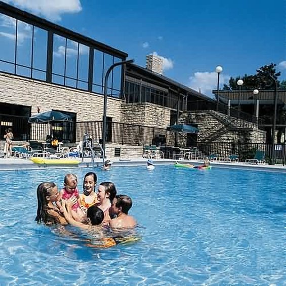 Barren River Lake Resort Lodge and Cottages - Lucas, KY